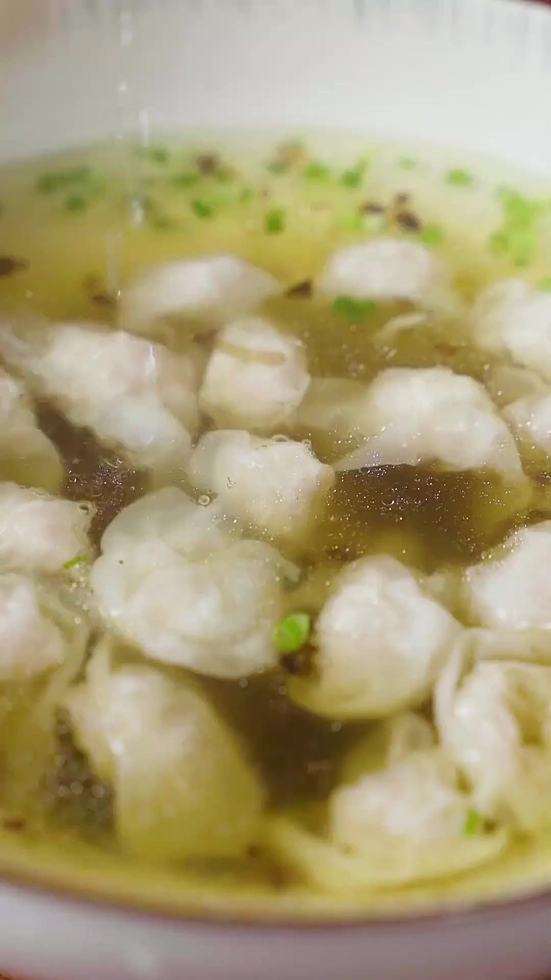 扁肉怎么做到Q弹鲜嫩?难道是加了硼砂?看完这条视频你就知道