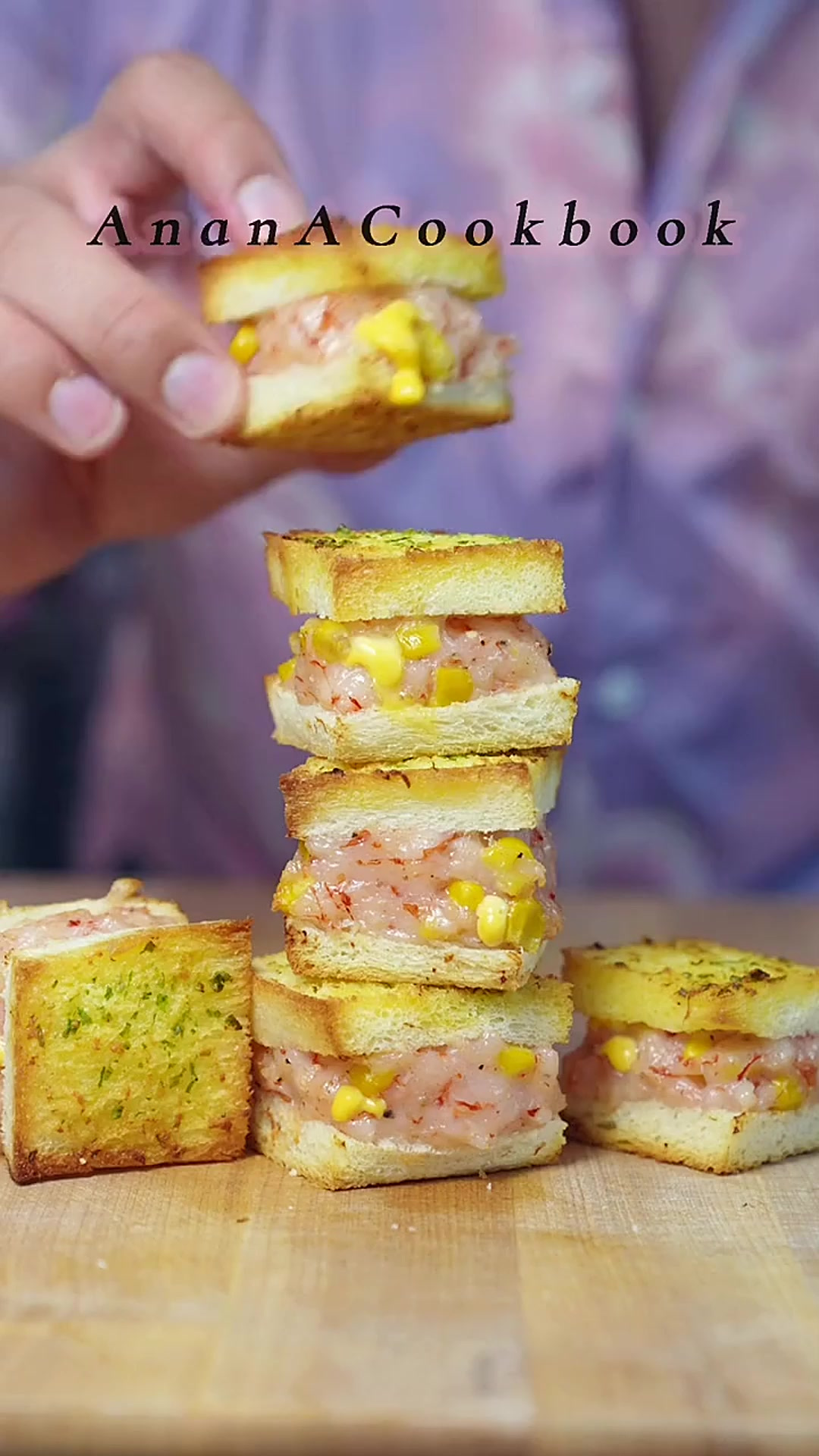 流心的烤虾滑芝士三明治，每一个好看的视频背后都有件新衣服