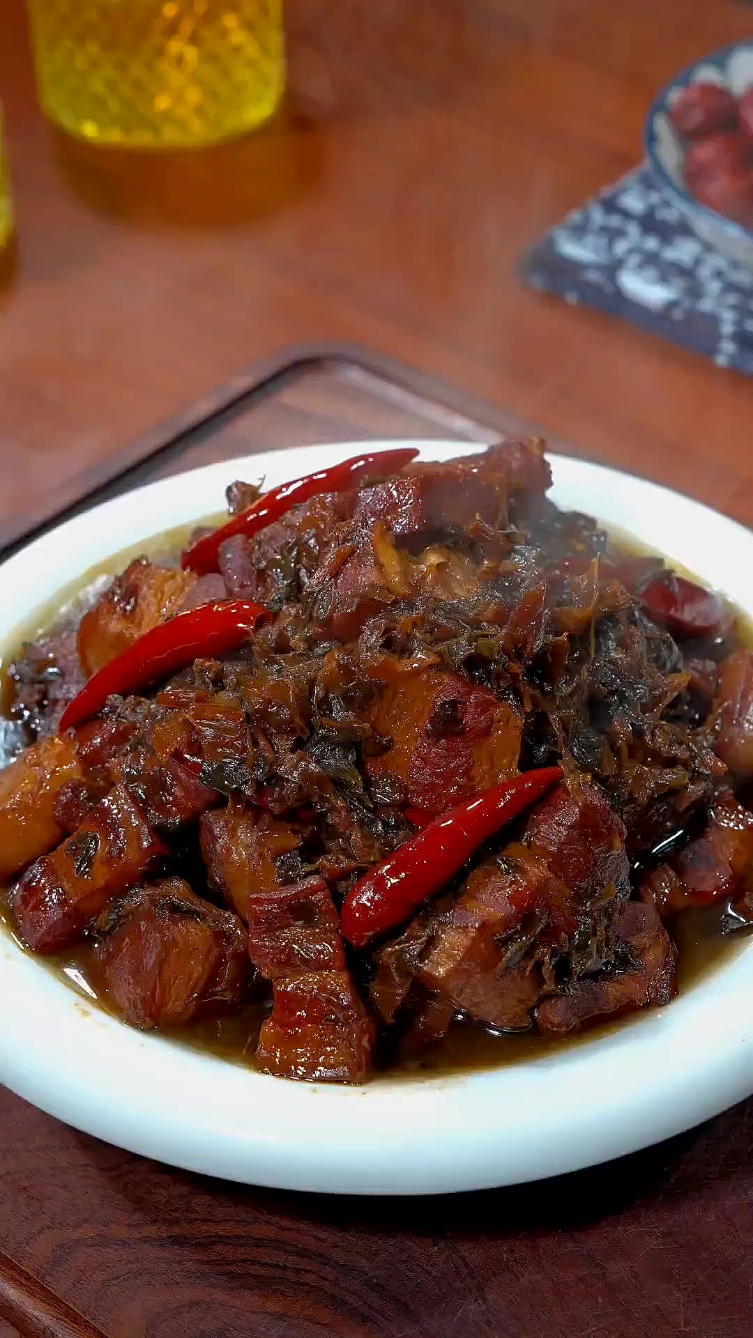 哈哈哈梅干菜红烧肉