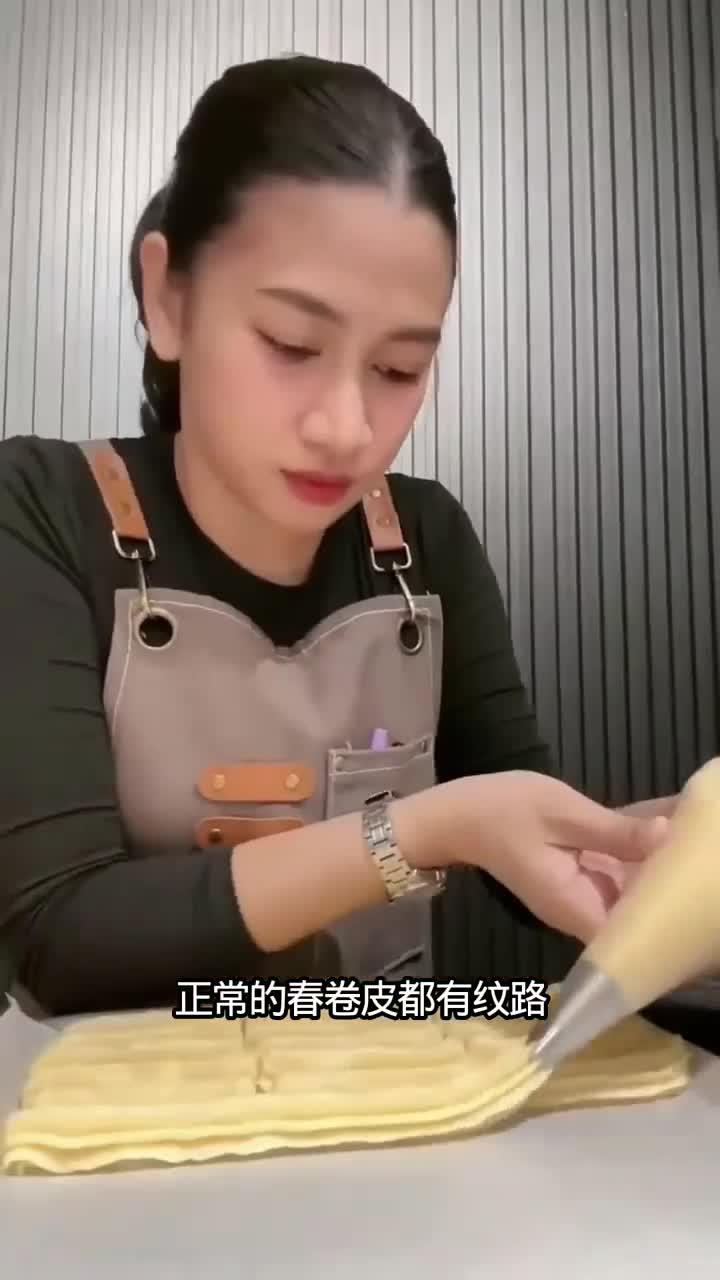 为啥一咬这炸物就爆？原来是炸春卷