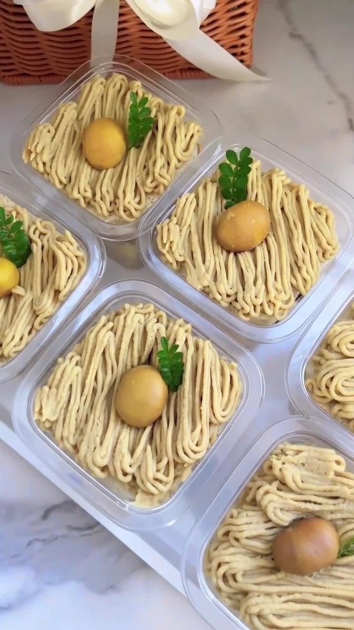 秋季限定的红茶栗子蛋糕,喜欢吃栗子的一定不要错过