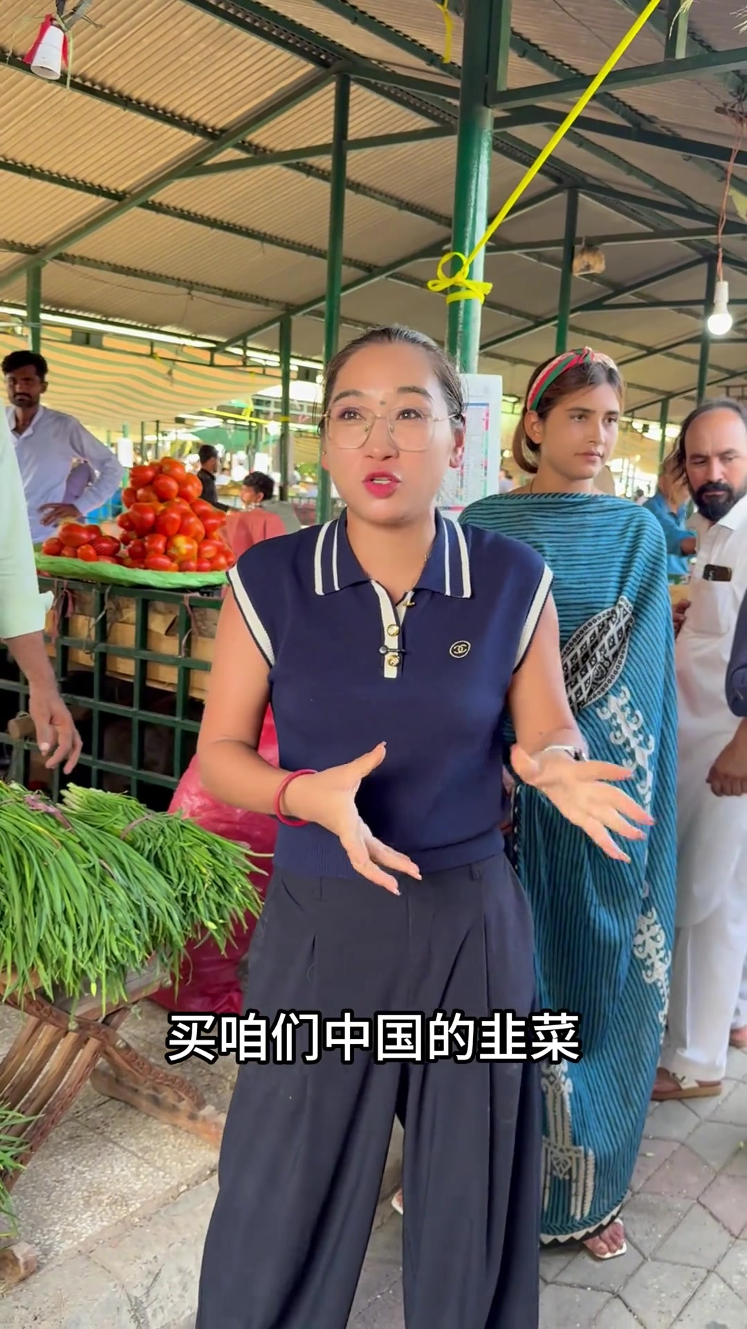 第一次在巴基斯坦摆摊,卖中国蔬菜是种怎样的体验