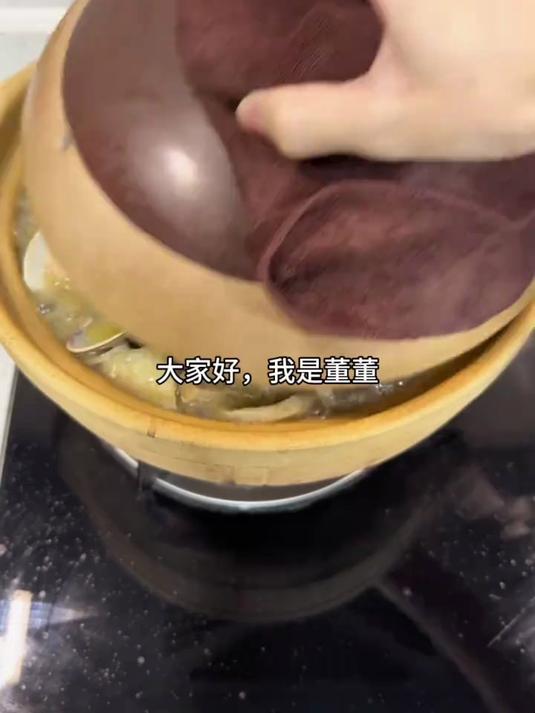 这天气就适合吃斋菜煲 ，做法简单、好吃实惠，还不用洗太多锅碗瓢盆。