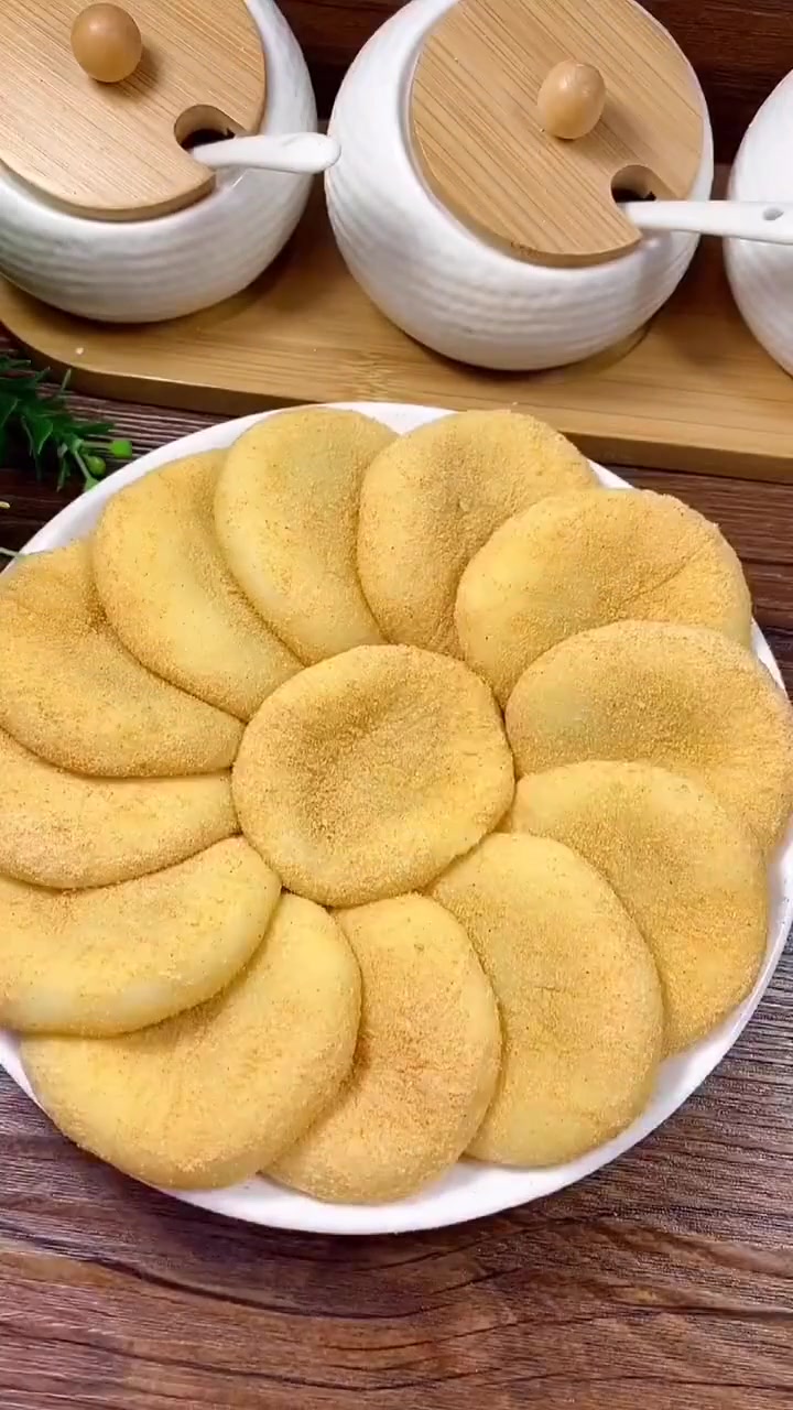 学校门口的黄豆粉糍粑原来在家也可以做，口感软糯香甜！