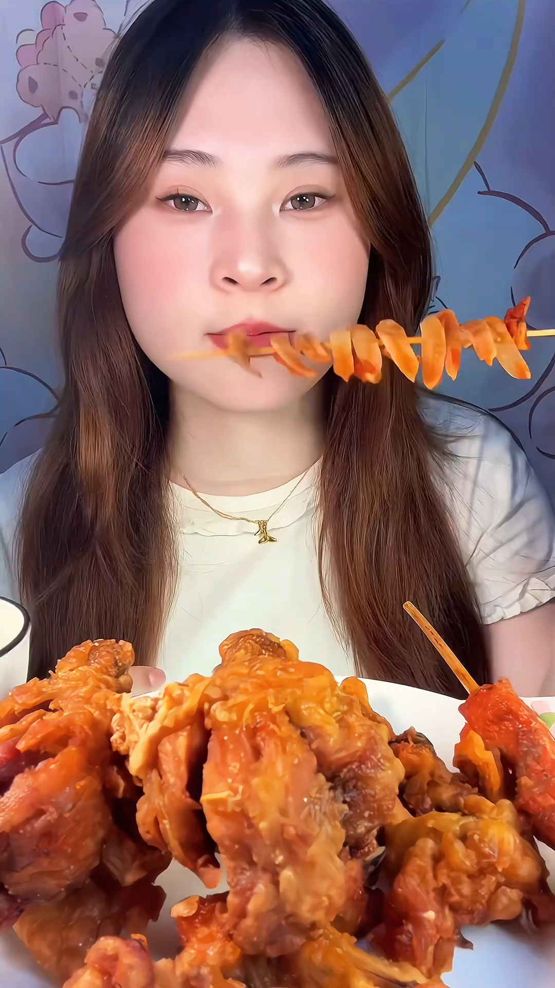 今天吃炸串和炸鸡腿鸡架～