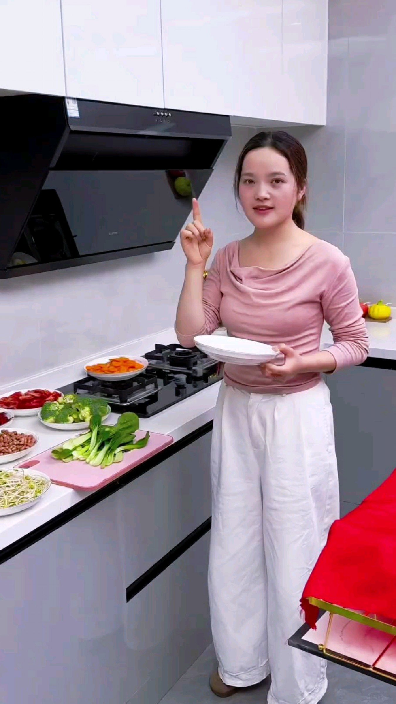 #厨房备菜置物架 壁挂台面都能放,拿取方便,节省空间～