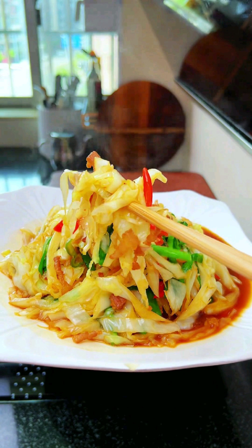 包菜炒肉丝做法太好吃了