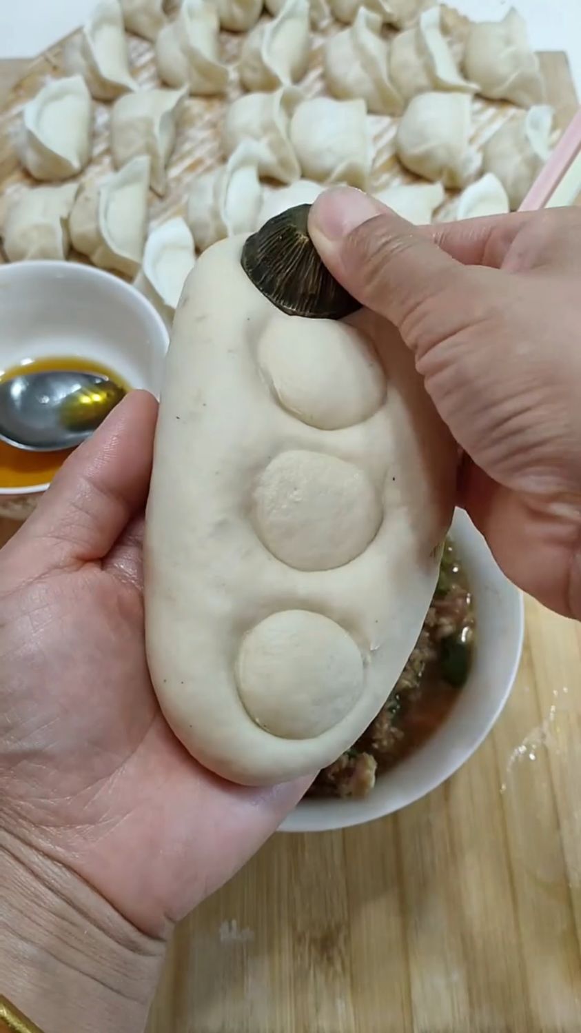 又发明了一种新奇的面食制作方法