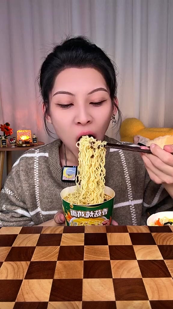 泡面 吃泡面喽～