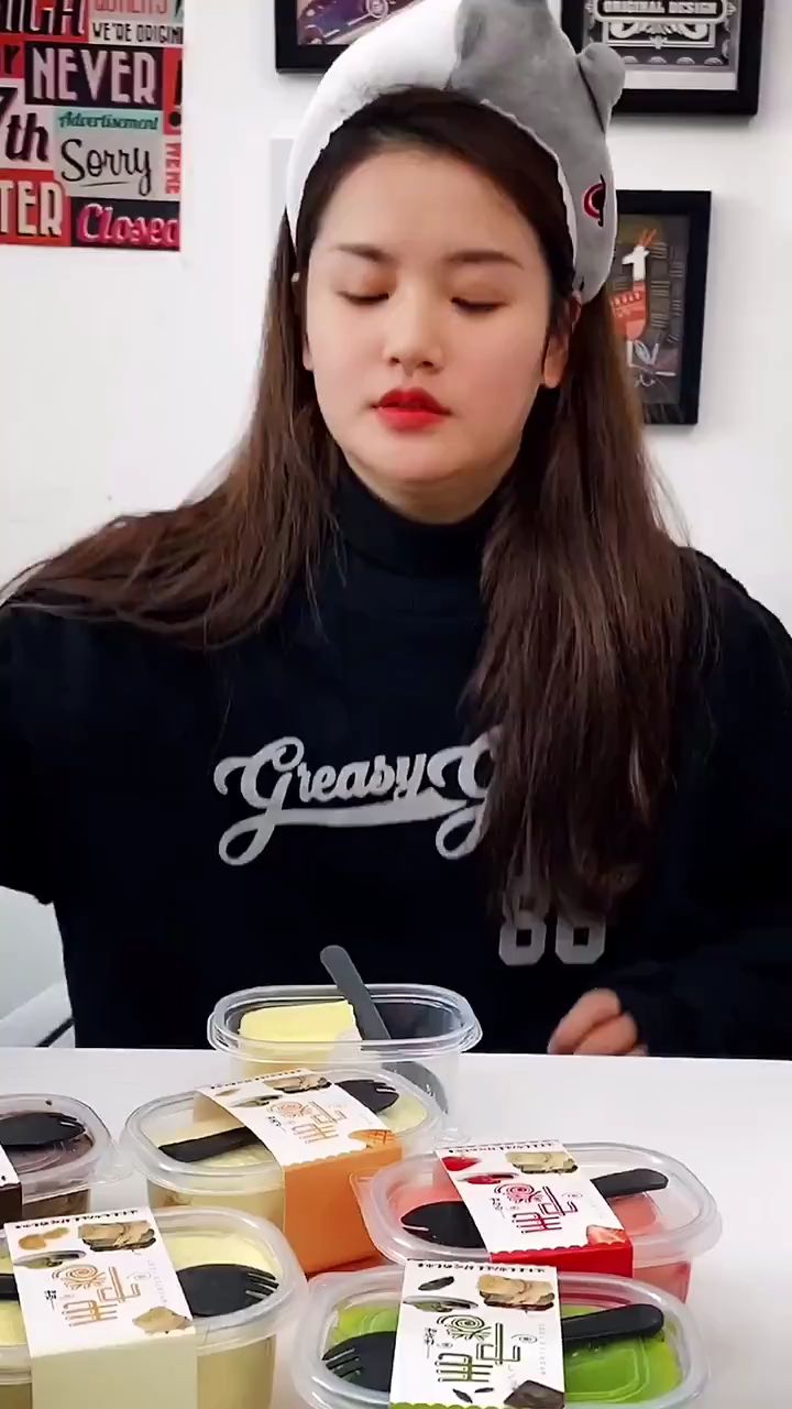 你能猜到最后是谁吃了哆哆的毛巾卷吗?来告诉我