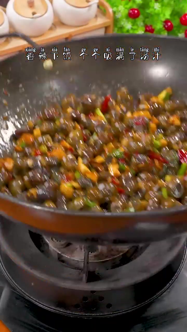 口味嗦螺这样做,香辣有味肥嫩多汁,好吃到停不下来!
