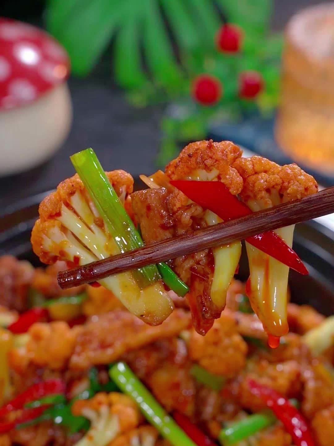 以后想吃饭店的干锅花菜,就像我这样做,简单又好吃！