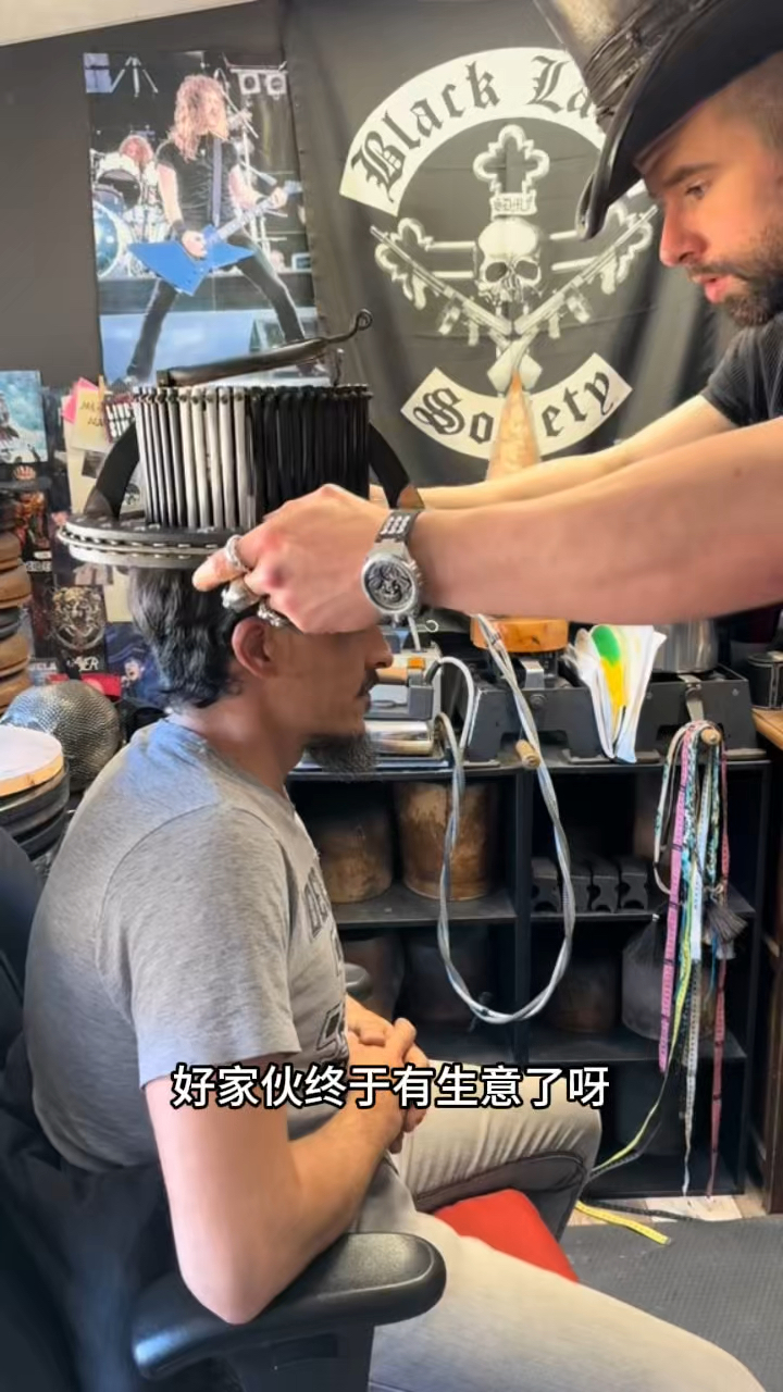 看看我大表哥今天做的帽子怎么呢