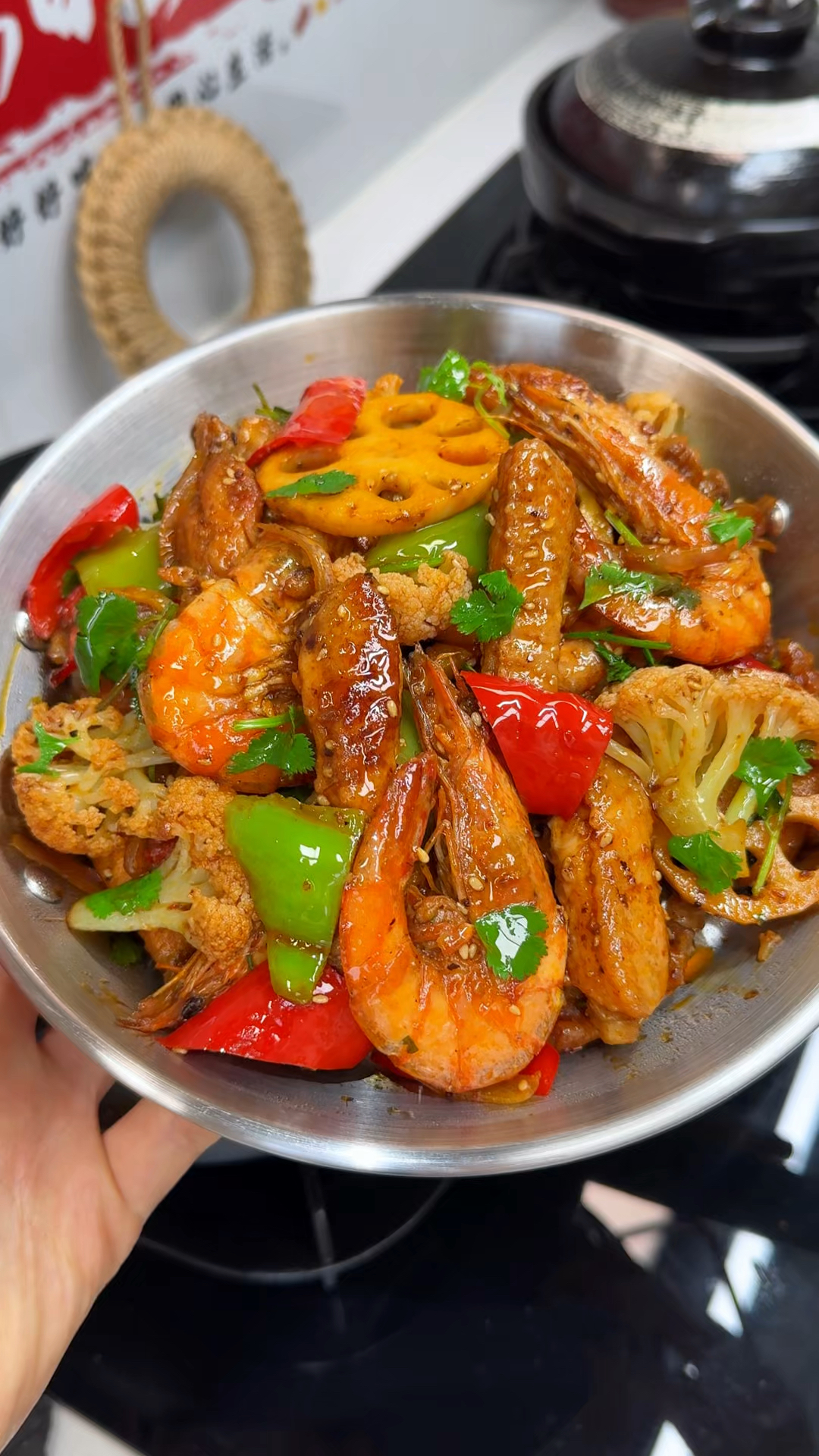 每周都会做的干锅鸡翅虾，做法简单酱香入味