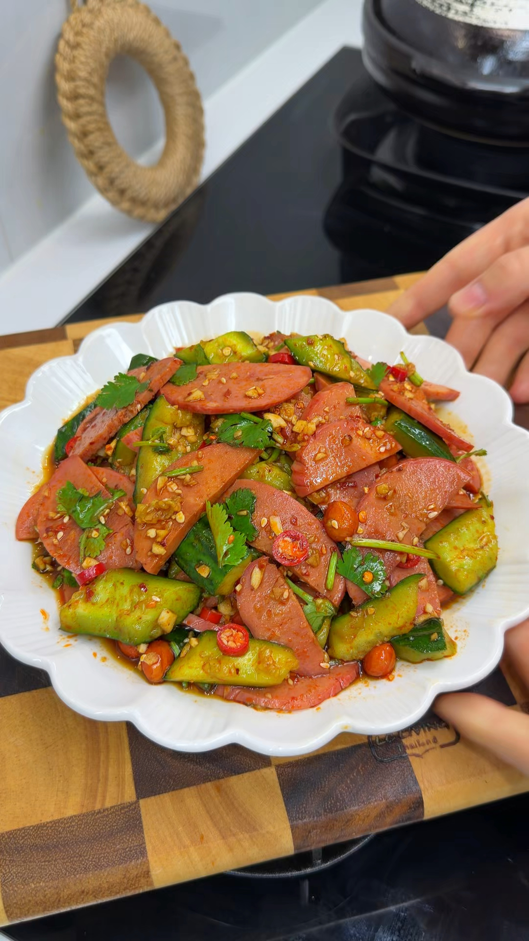 好吃又下饭的凉拌火腿肠