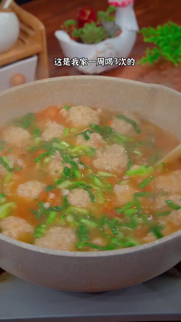 这是我家一周吃3次的莲藕山药肉丸汤,大人小孩都喜欢!