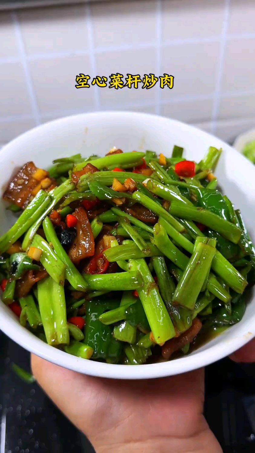 家里有个会做菜的人有多幸福,连青菜都能做的这么下饭
