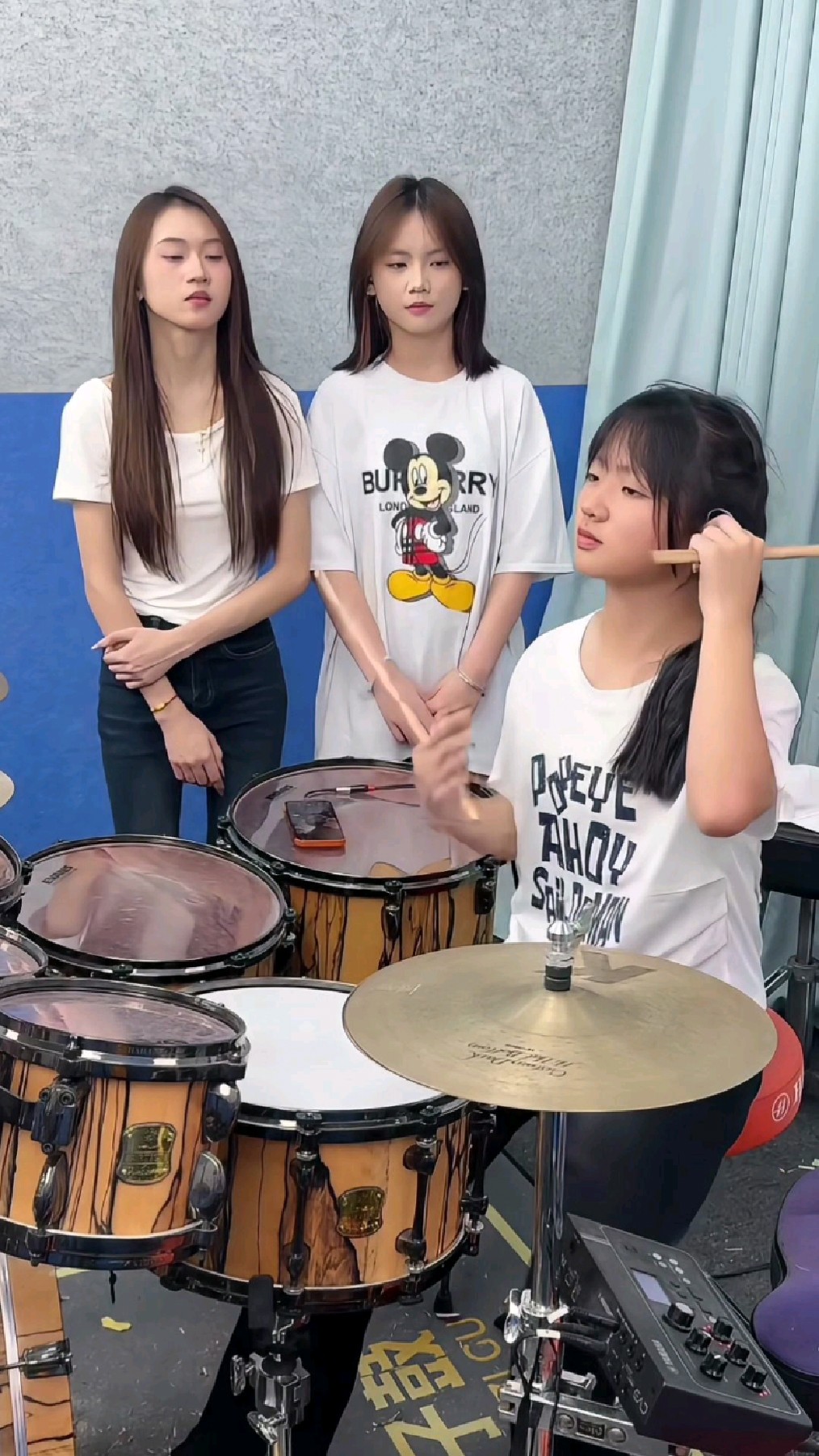 回忆满满的经典歌曲小虎队的爱