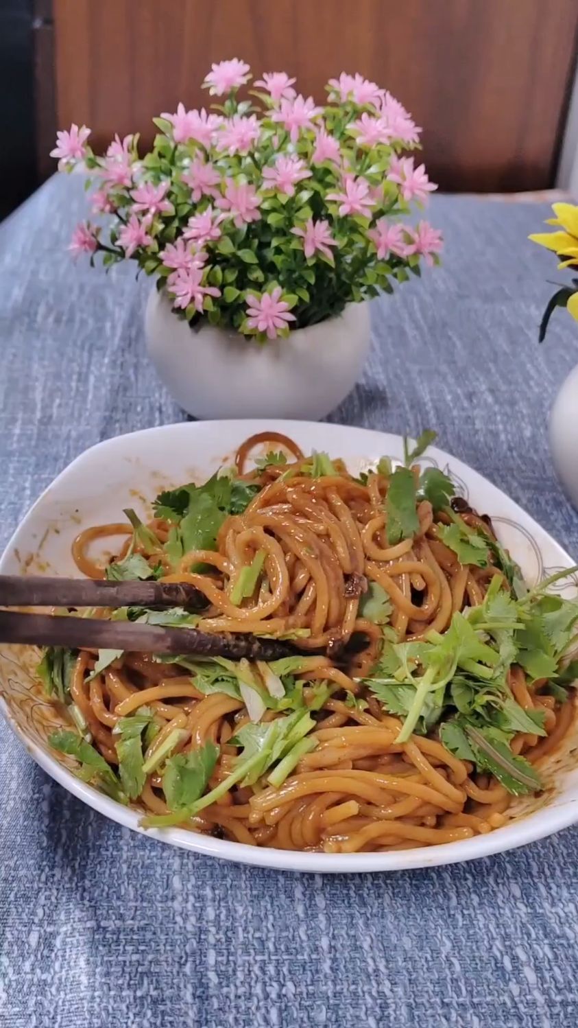 武汉特色美食!180g*5袋装速食麻酱热干面,香辣诱人#干净卫生