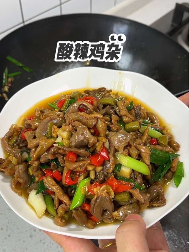 泡椒酸豆角搭配脆嫩鲜美的秘密!