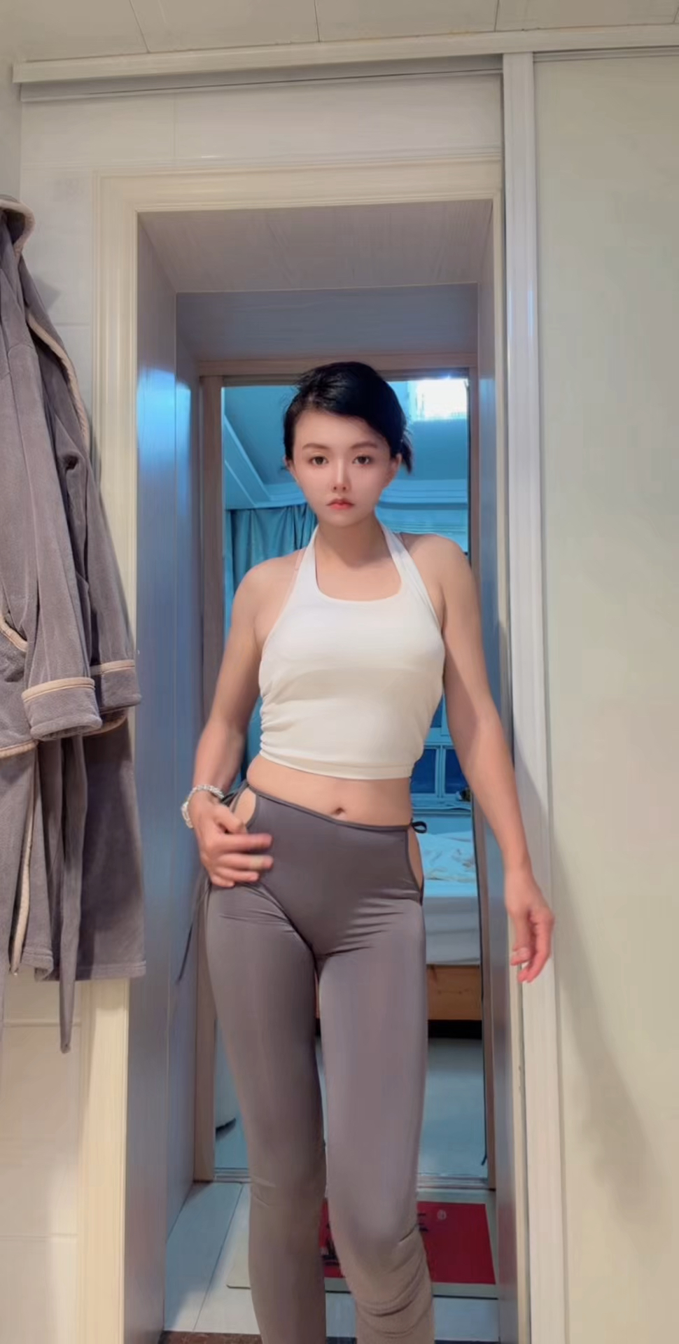 这肚子肉在哪里呢?