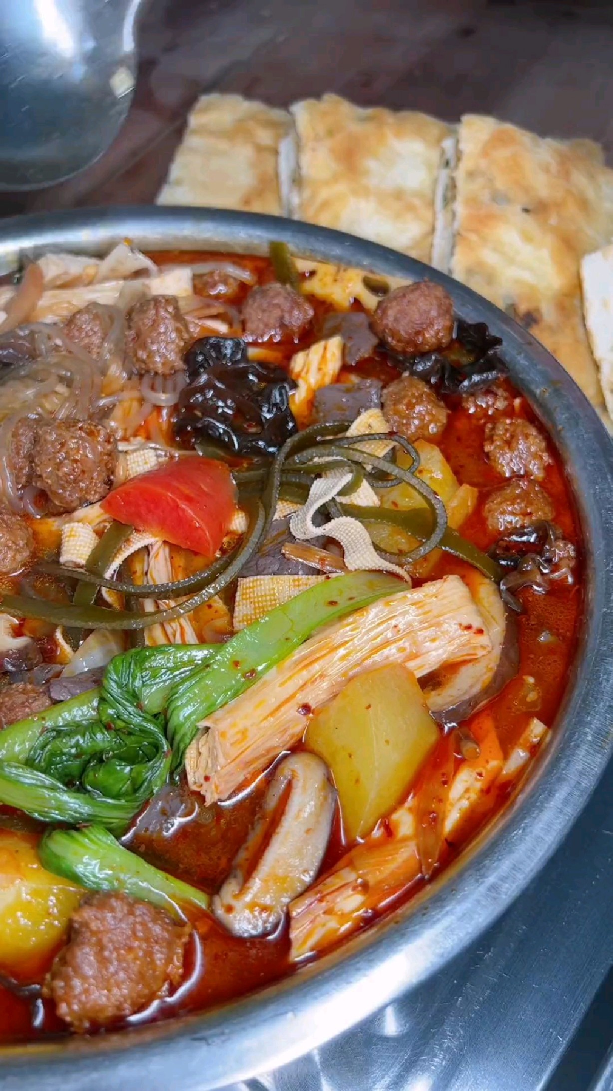 跟我学做，丸子大烩菜，香迷糊了#农家美食