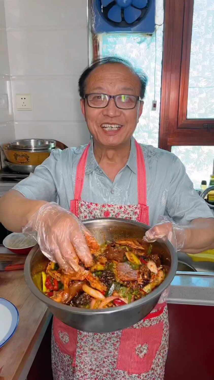 跟我学做，夏日凉拌菜，好吃下饭酸辣爽口，香迷糊了