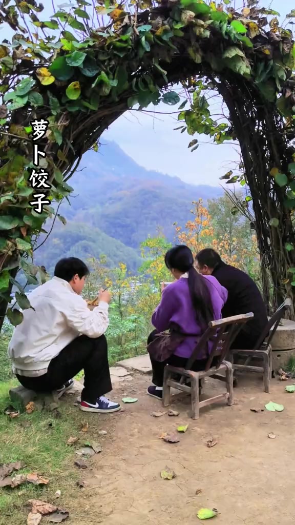 这几天萝卜特别好吃，大家可以包萝卜饺子吃吃，酸菜汤，醋汤都好吃