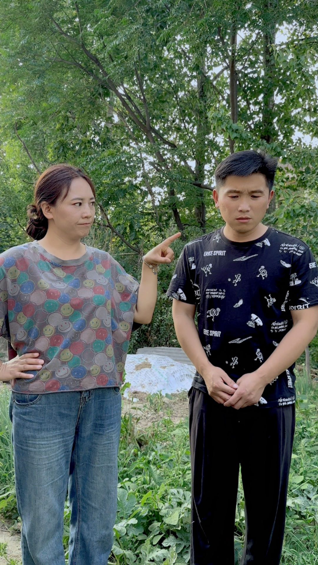 搞笑夫妻欢乐多一割韭菜