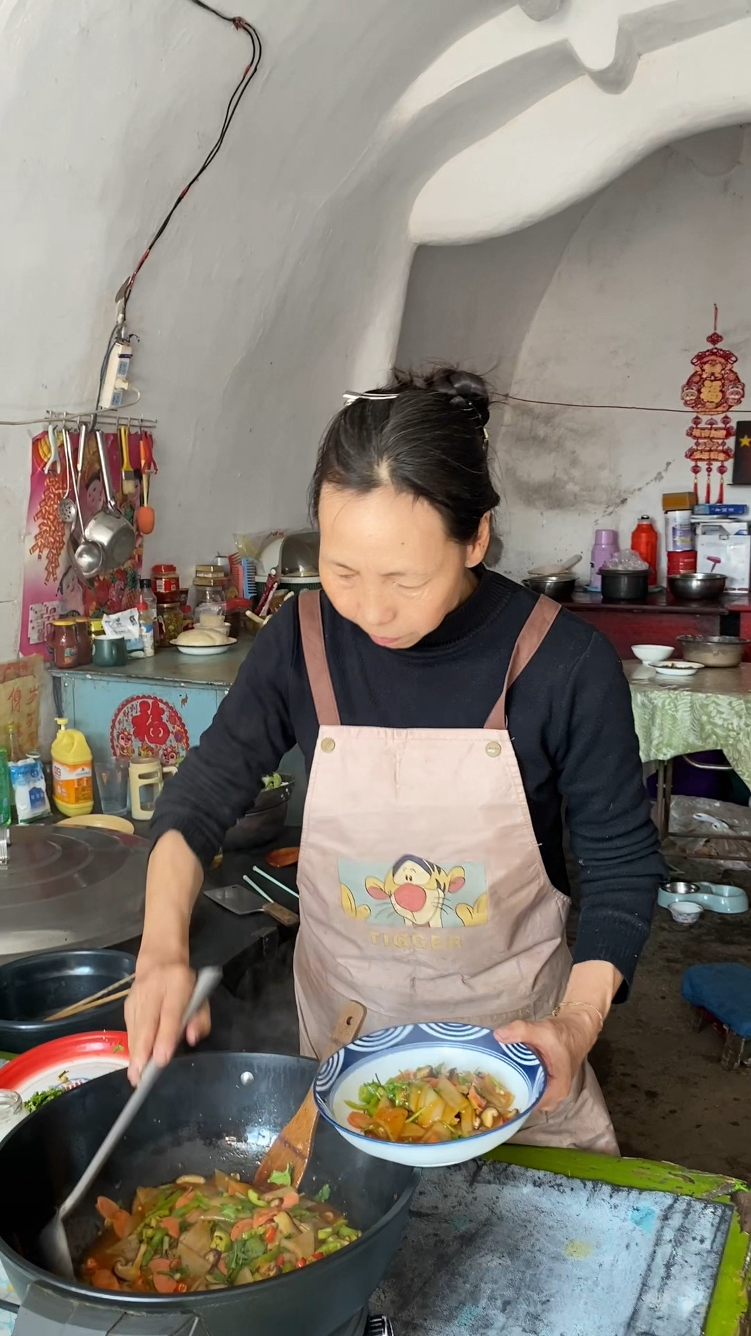 家常炒宽粉，香辣入味，太下饭了