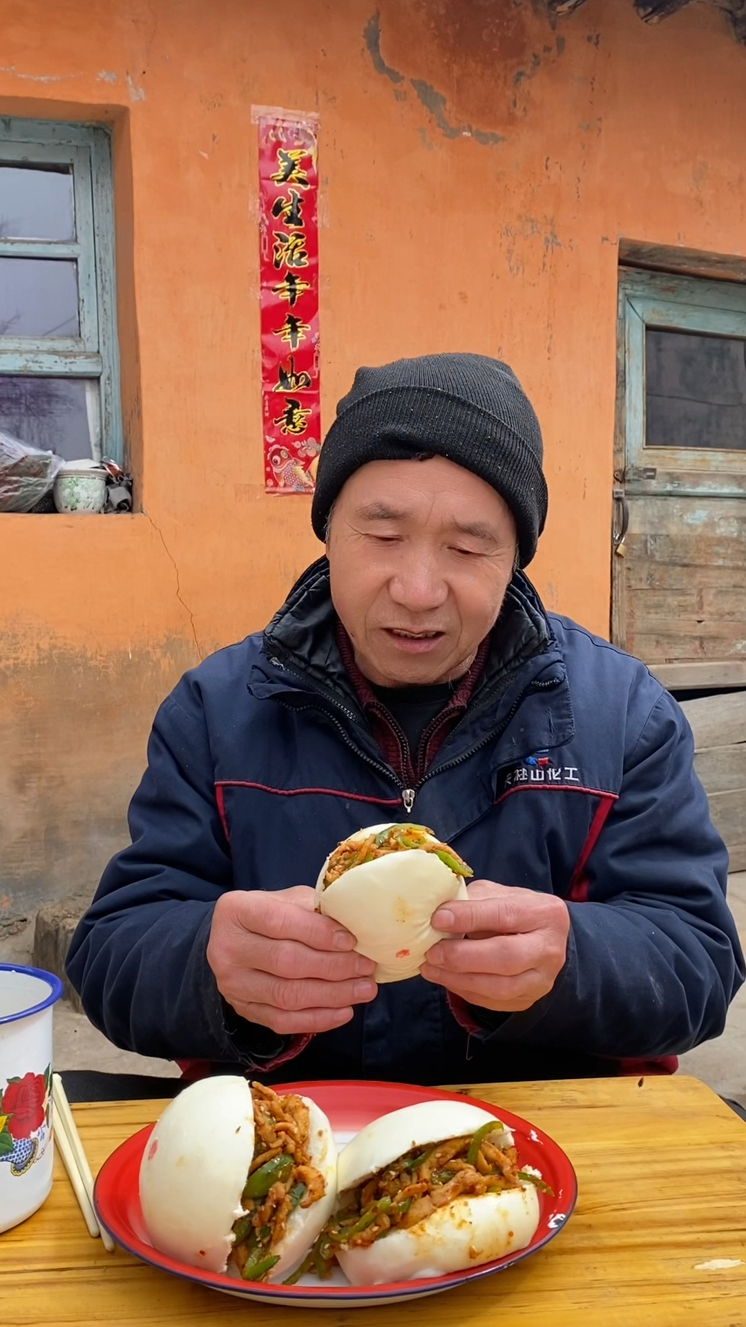 家庭版鸡胸肉夹馍,香辣入味,做法简单