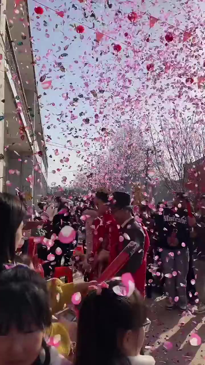 关中婚宴真豪横八凉八热惊呆我！
