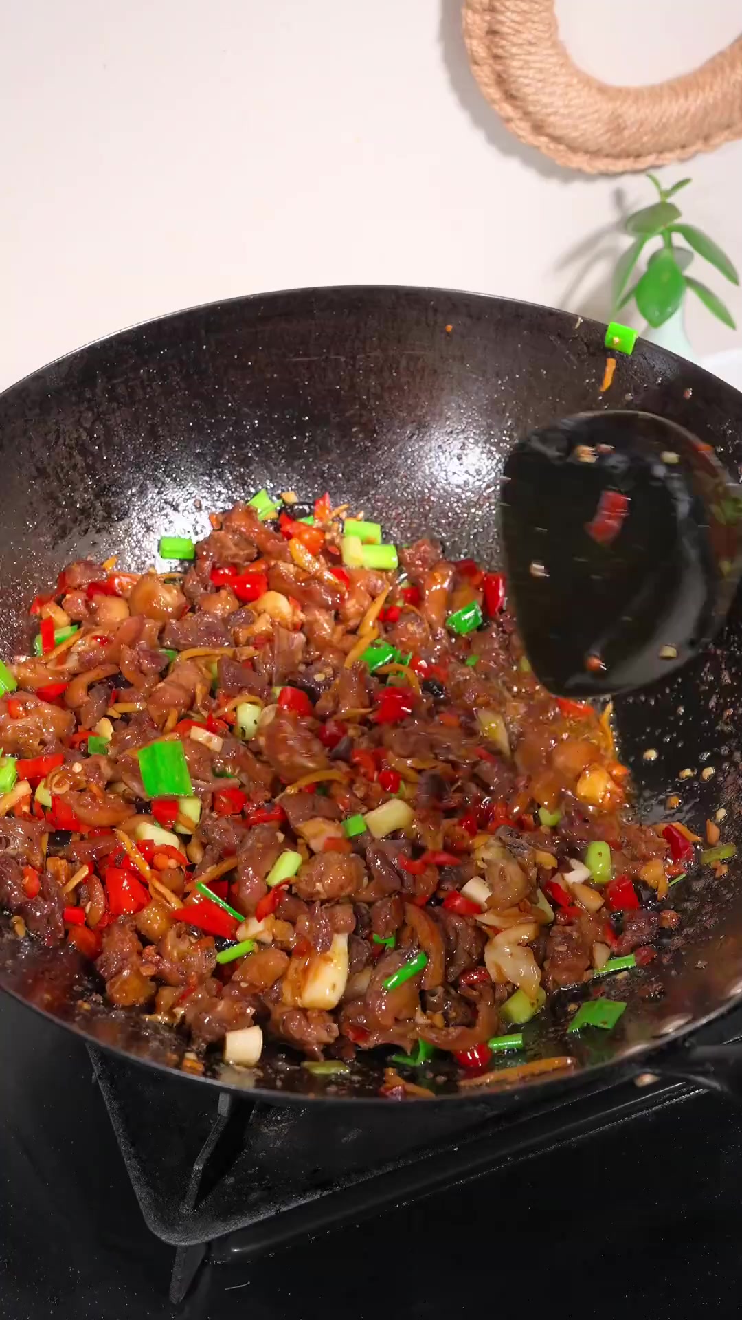 我估计没有哪个湖南妹子比我炒的碎碎鸭更好吃吧