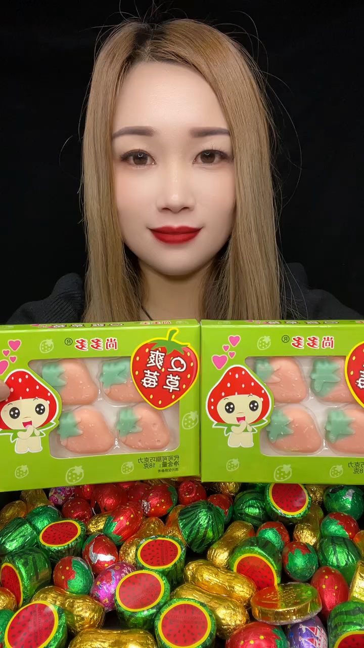 今天吃草莓巧克力