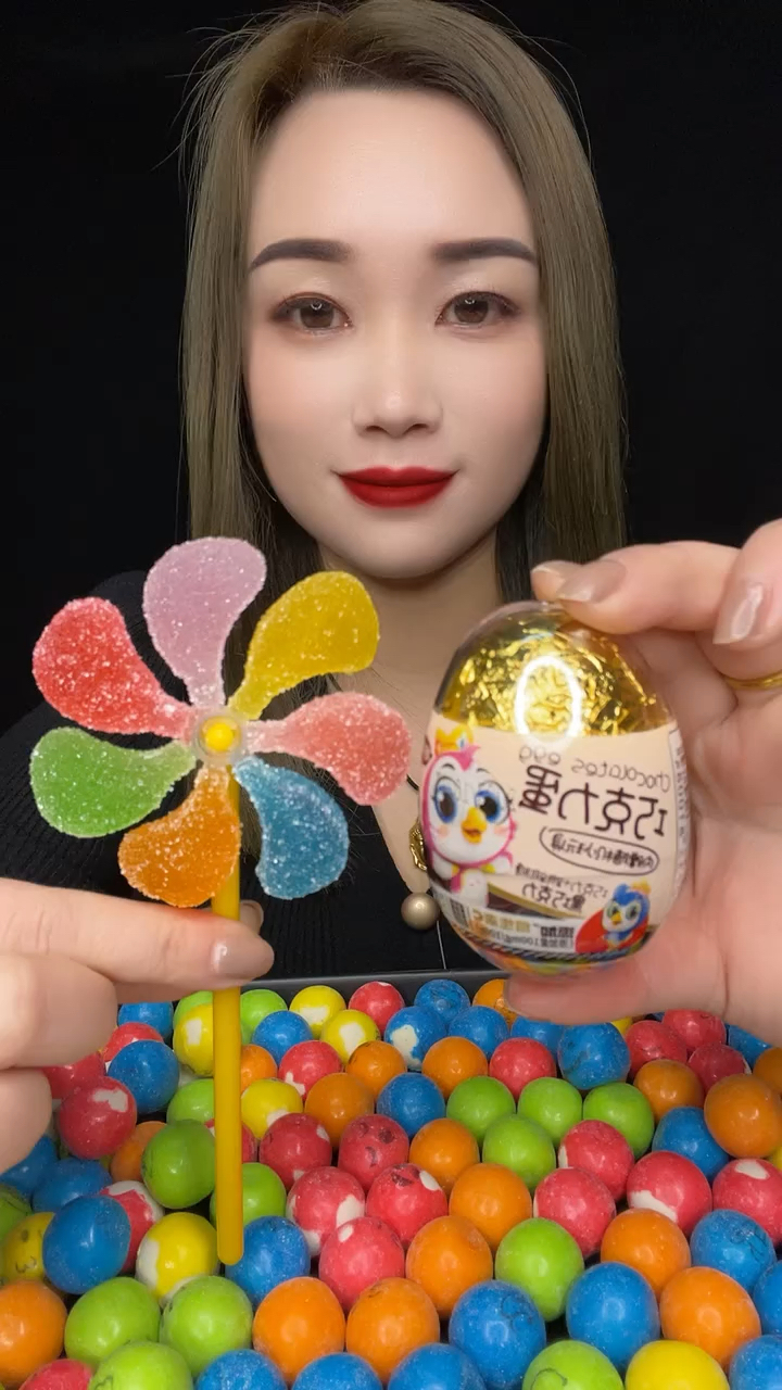 今天吃金蛋巧克力