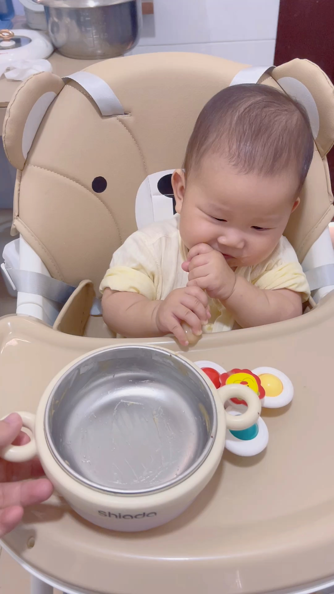 8月龄宝宝吃辅食第64天,今天做蒸香蕉给宝宝吃