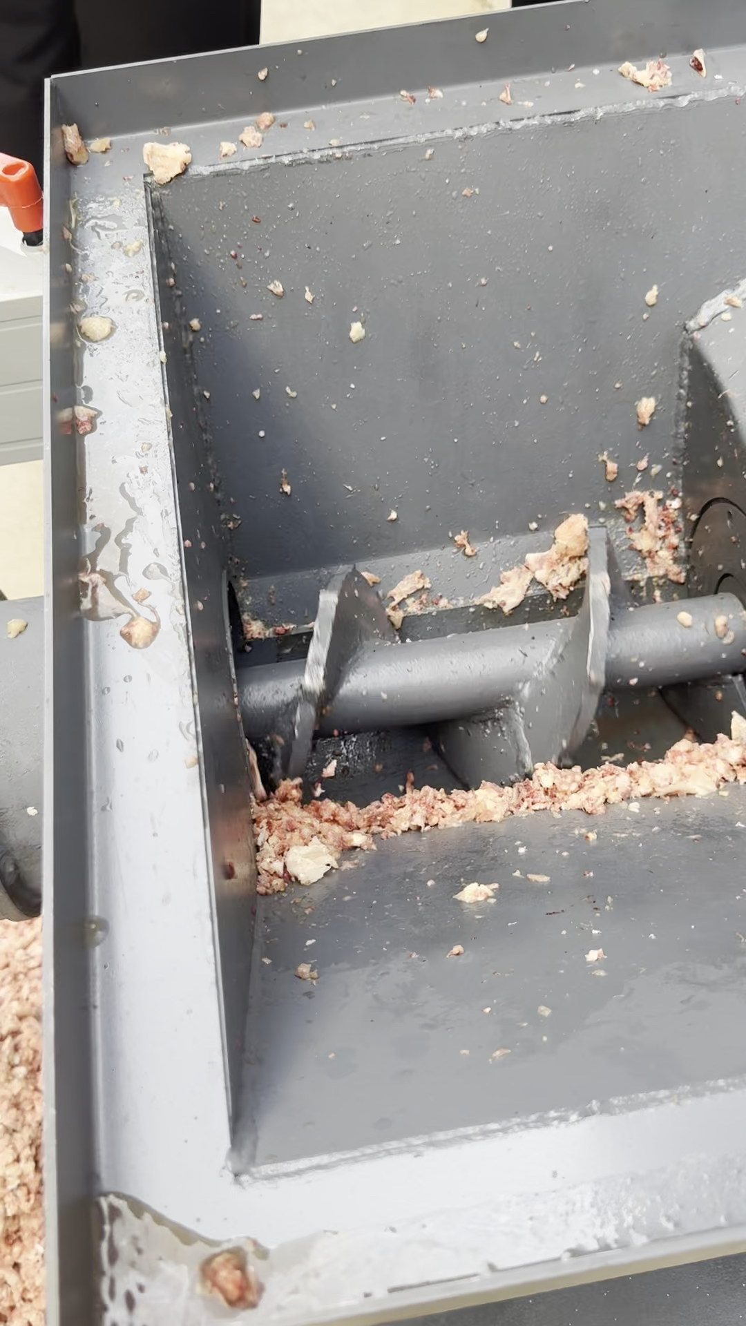 养殖场绞肉机、绞鸡鸭鱼牛羊肉大骨头绞肉机