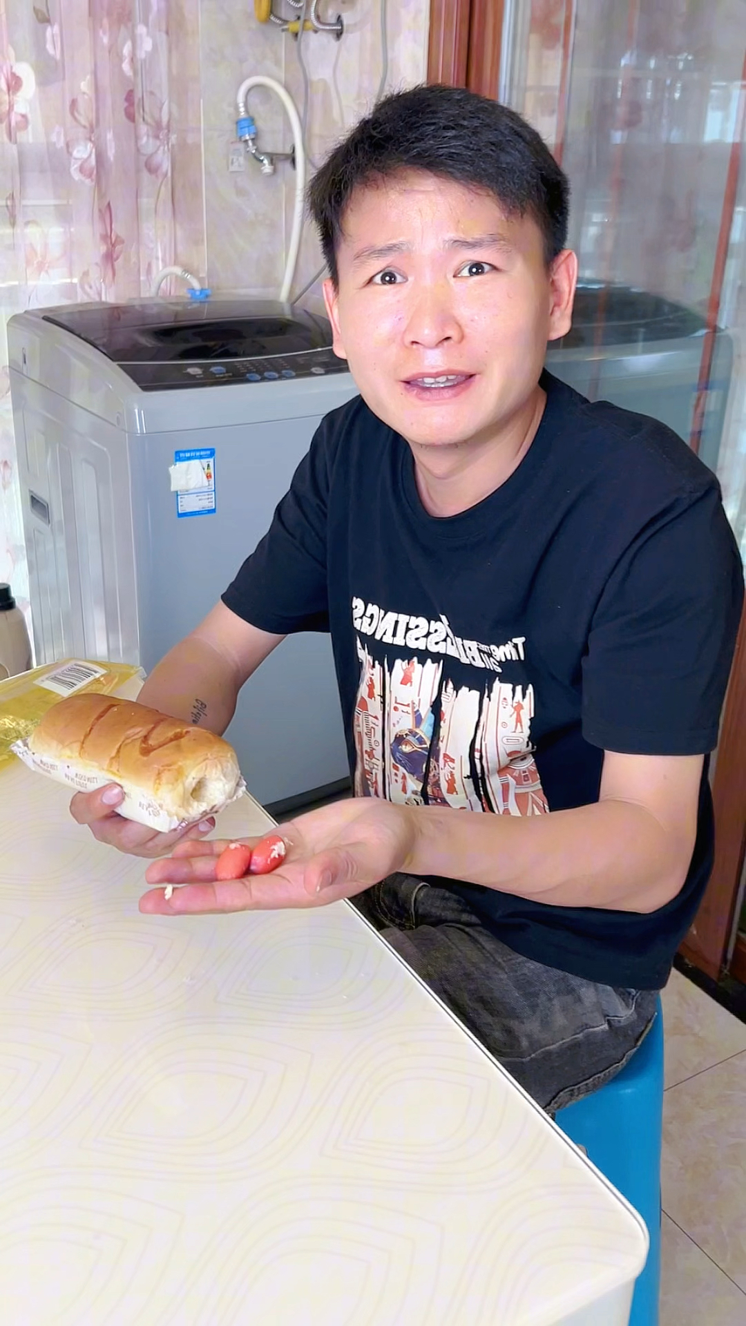 这个面包夹火腿是不是有点坑？