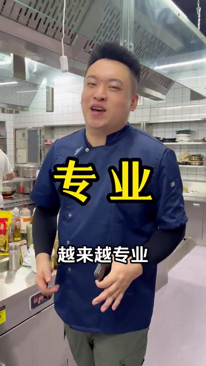 24年小而精的韩式快餐店也许是个不错的机会!