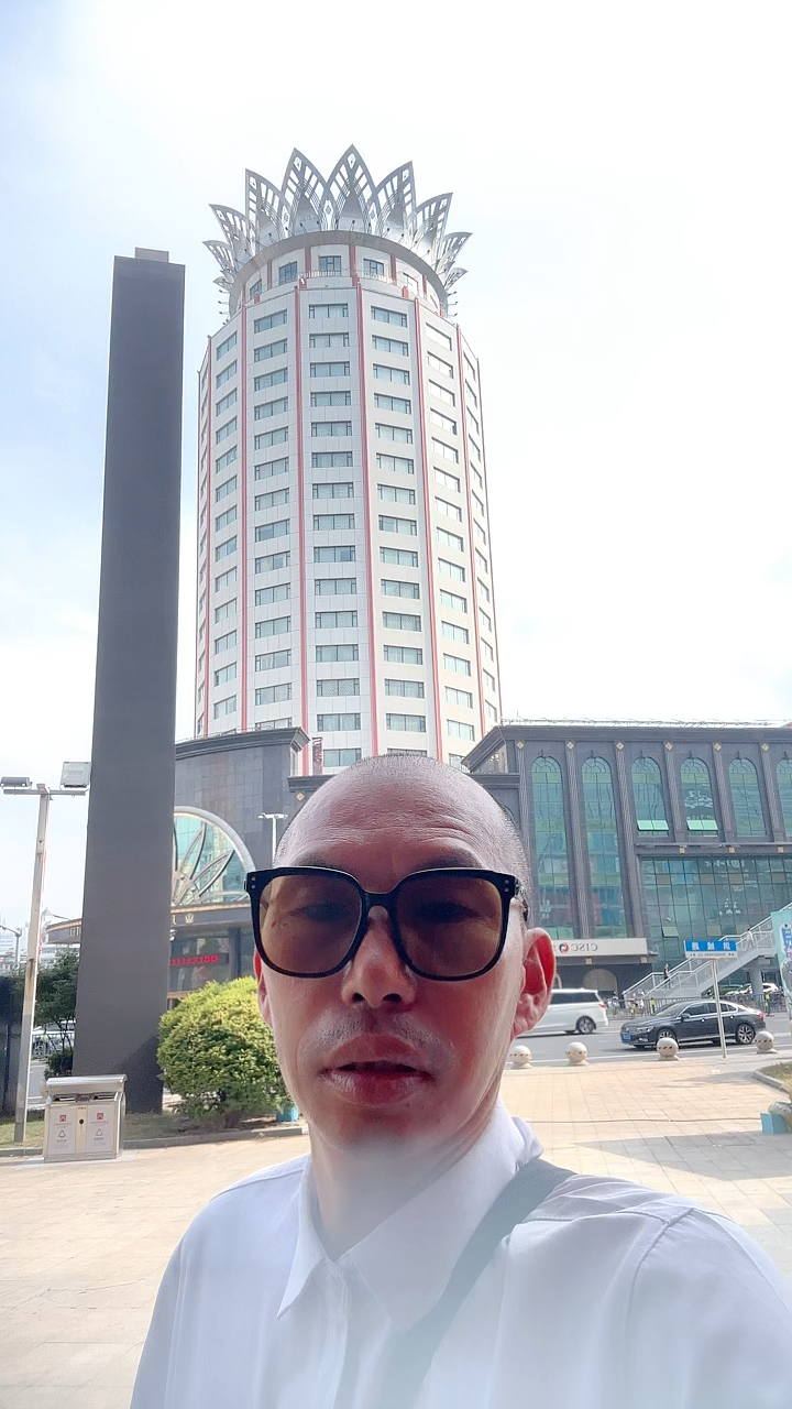 南昌锦都皇冠酒店