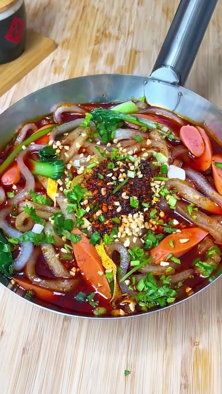 天水麻辣烫手擀粉,麻辣Q弹,劲道又爽滑 #麻辣烫手擀粉 #麻辣烫