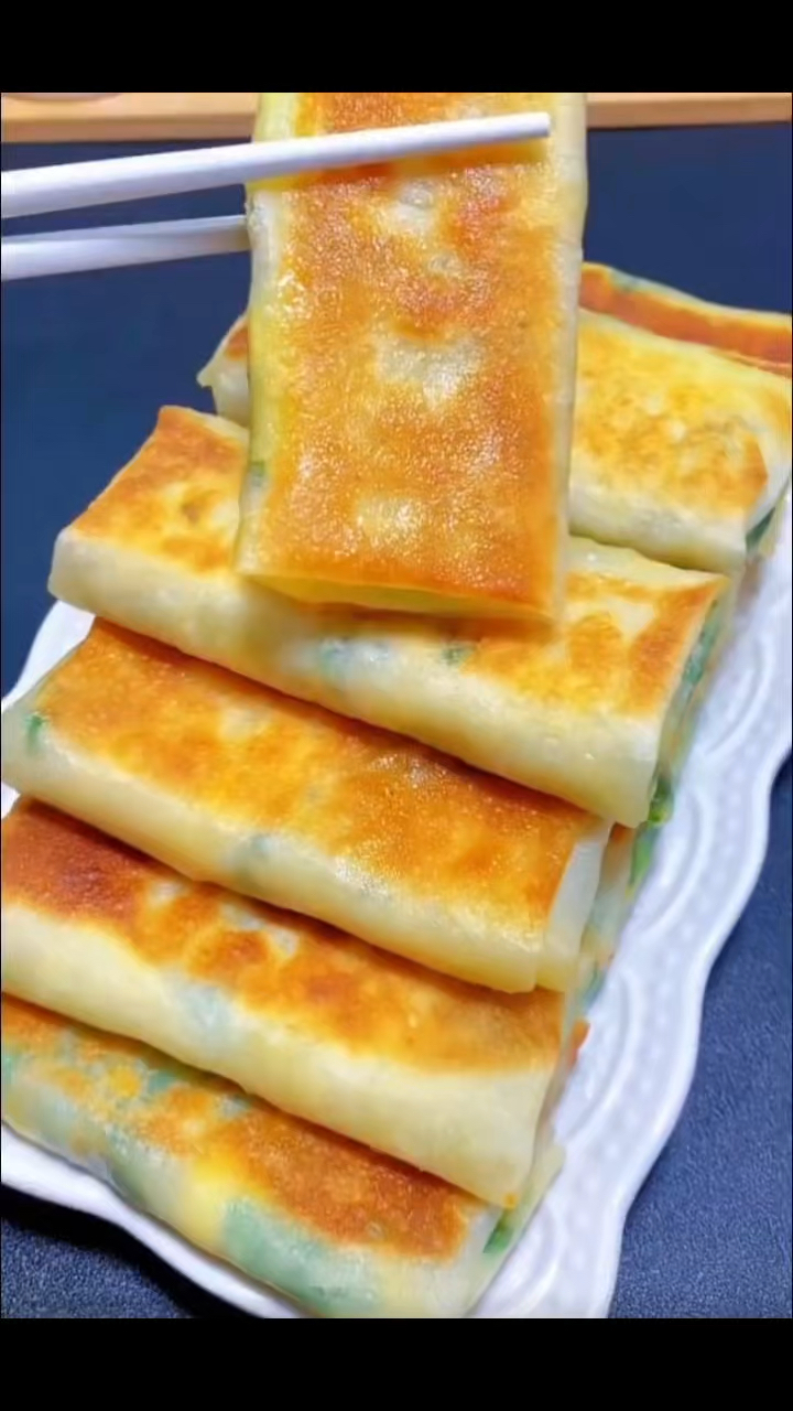 早餐美食韭菜鸡蛋盒子