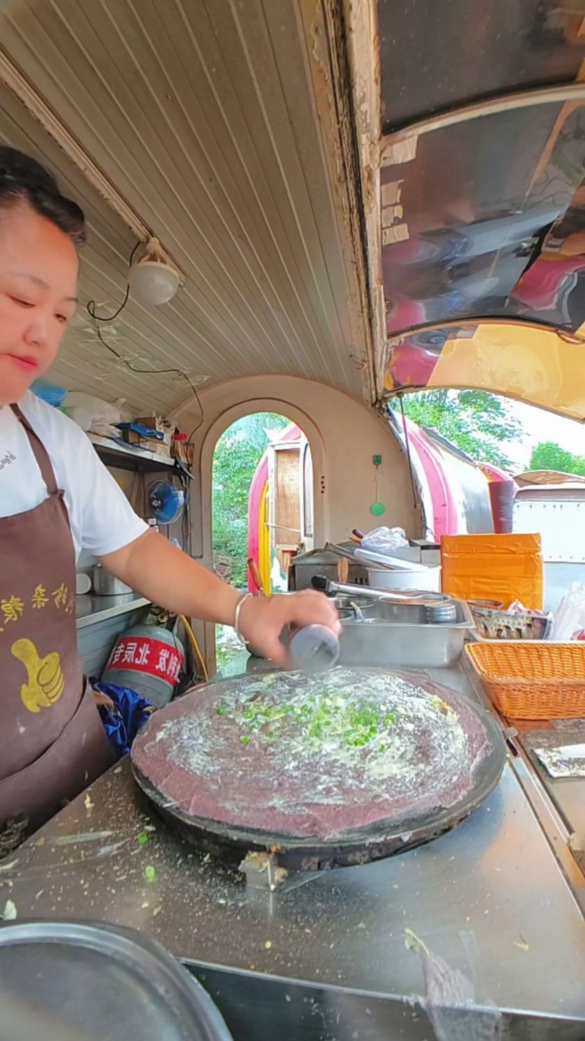 在你最赚钱的时候一定要狠狠攒钱#摆摊#杂粮煎饼#情感#语录