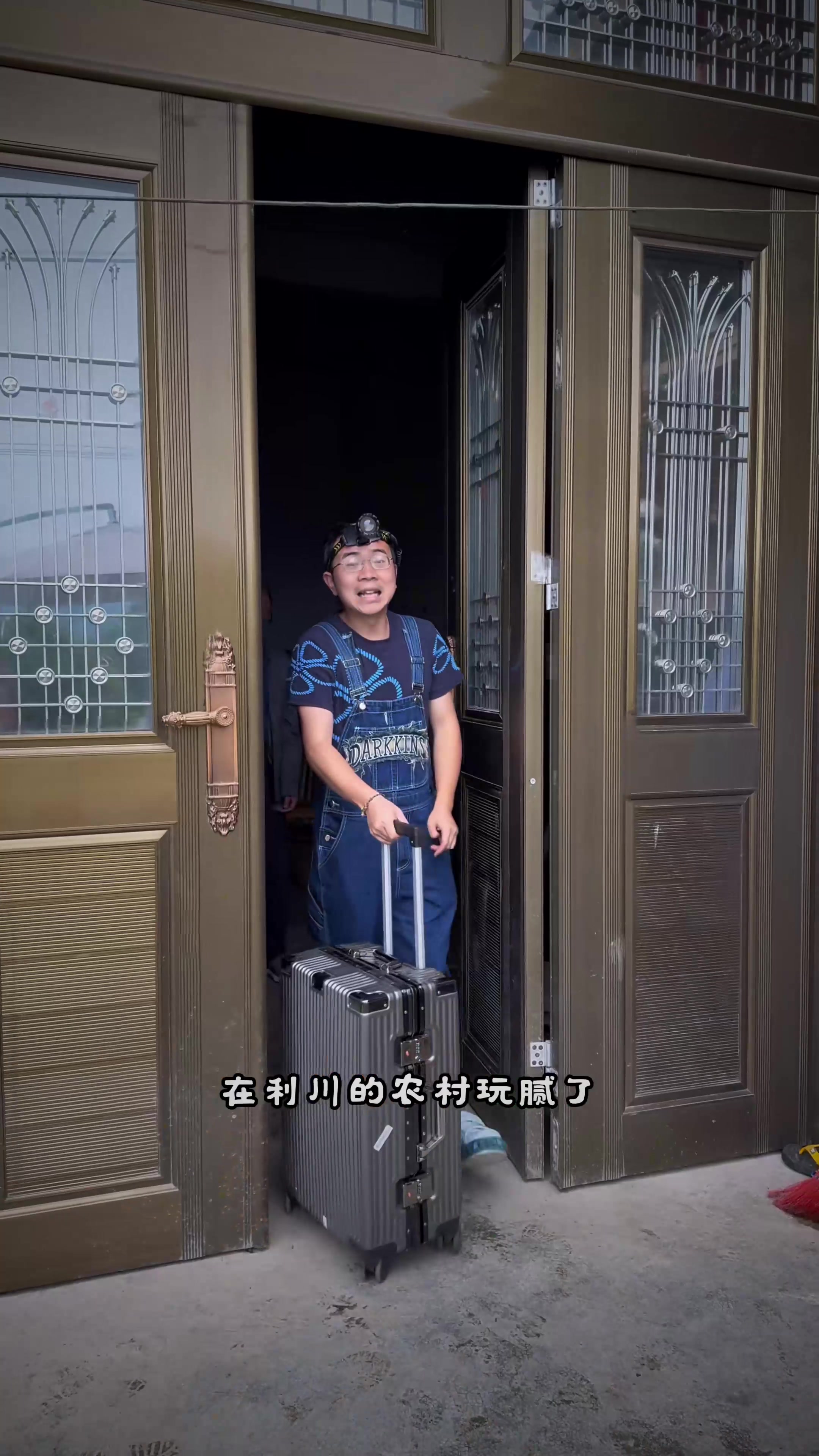 这世间真是一物降一物,我以后再也不欺负鸡哥了…