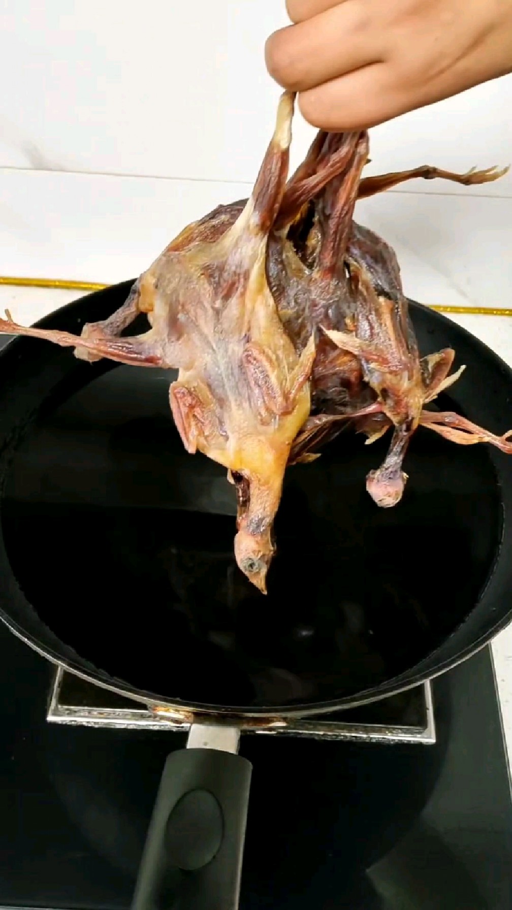 辣炒鹌鹑,简单好吃又入味