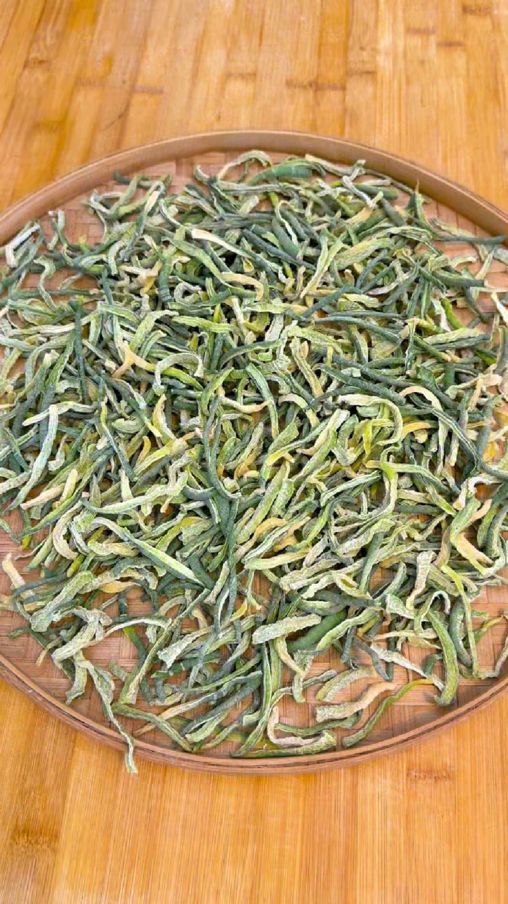晒萝卜干,这样晒的萝卜干比新鲜的还好吃,香辣脆爽,久存不坏