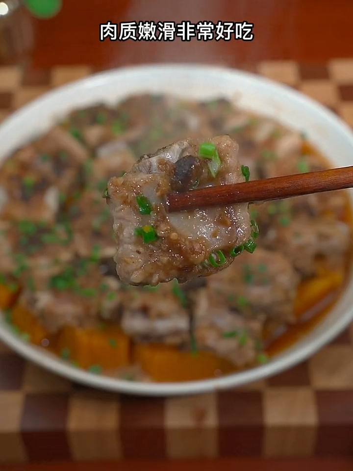 广东人最喜欢的蒜蓉豆豉蒸排骨，很多人第一步就做错了！