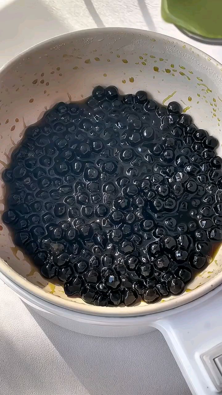 做给她(他)的第一杯珍珠奶茶