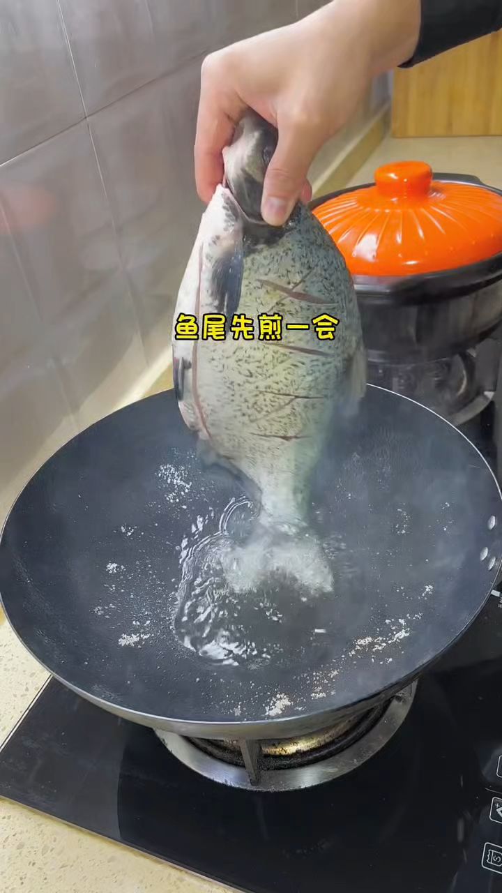 红烧鱼这样做法太漂亮了