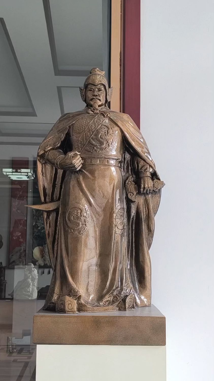 玻璃钢岳飞将军雕塑